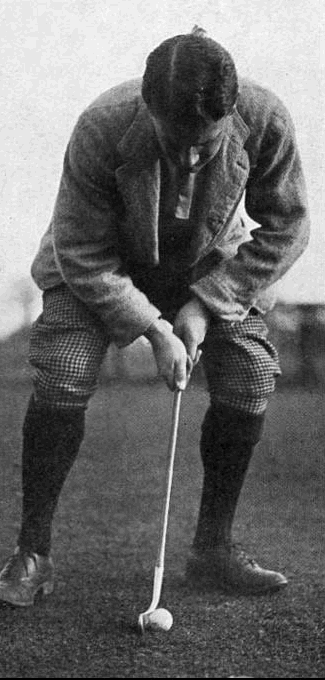 A photo of the great Harold Hilton putting.